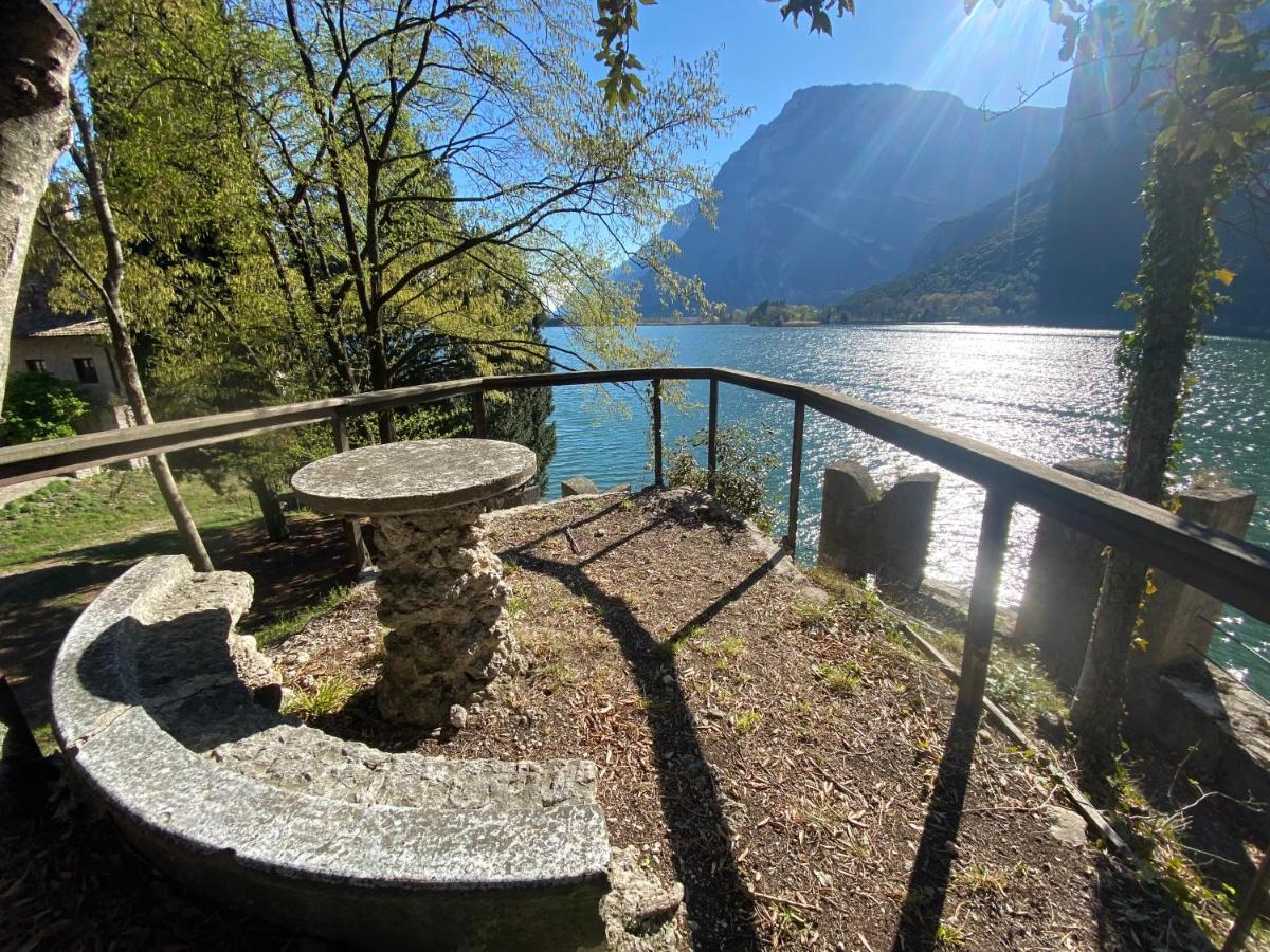 Castel Toblino Apartments Calavino Экстерьер фото