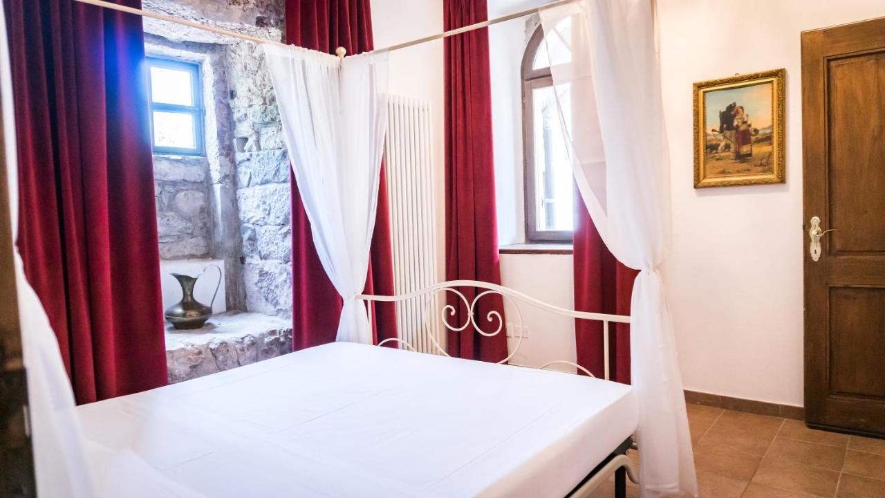 Castel Toblino Apartments Calavino Экстерьер фото