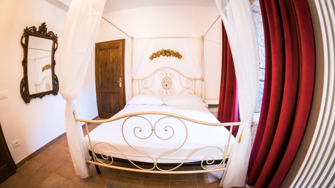 Castel Toblino Apartments Calavino Экстерьер фото